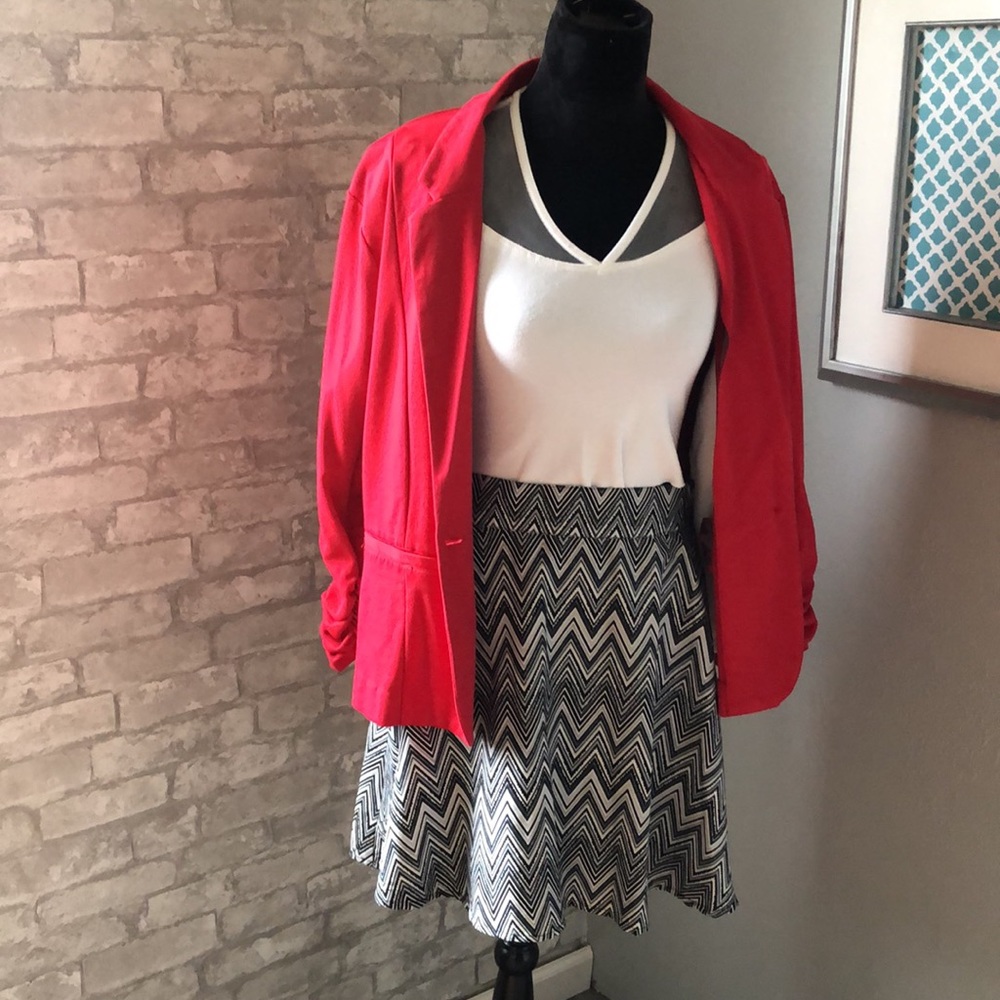 Chevron grey/back VANITY skirt size L - Picture 3 of 11